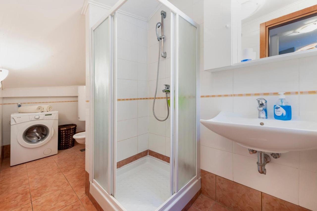 רוביני Sea View Apartment מראה חיצוני תמונה